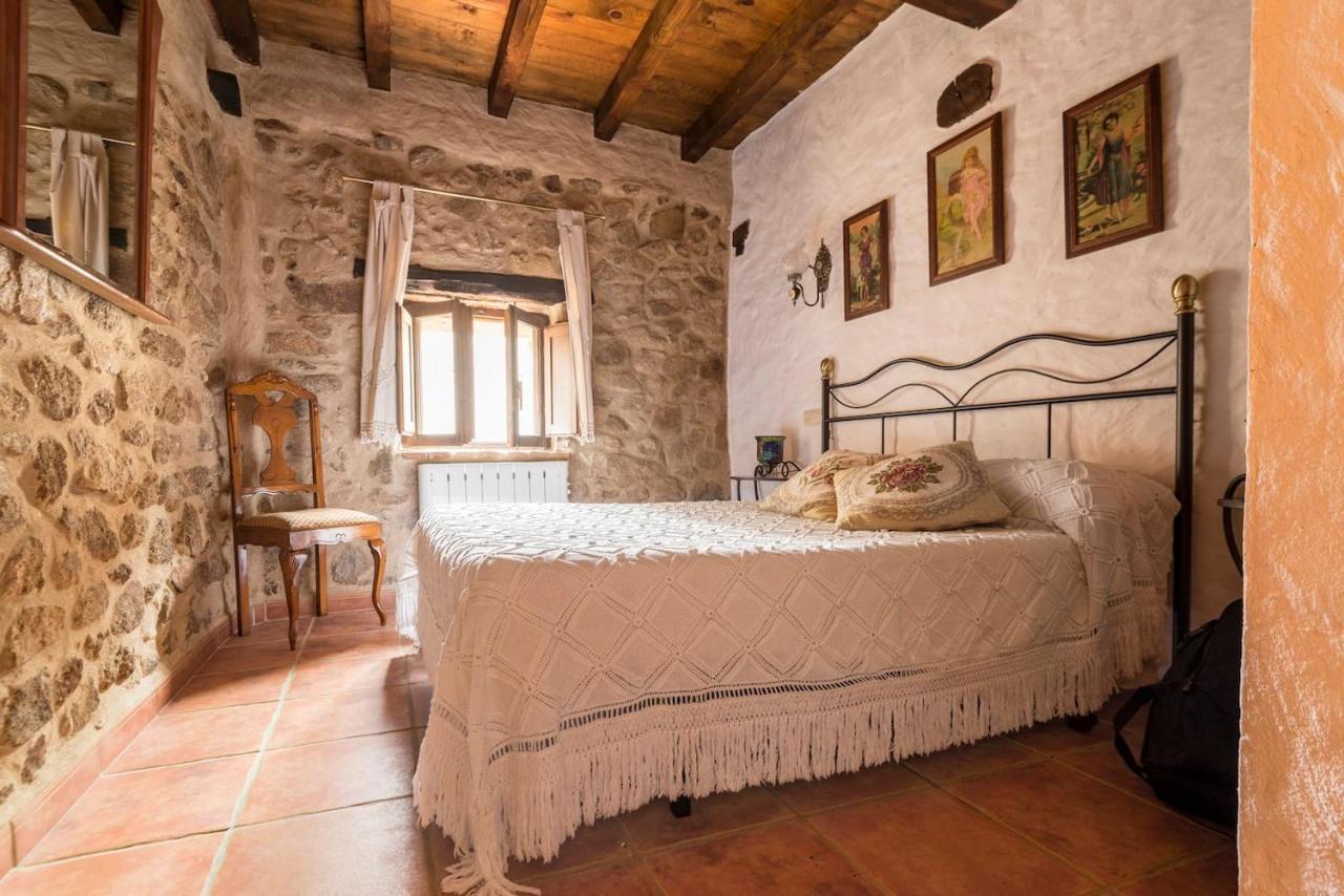 Casa Petra Lägenhet Miranda del Castañar Exteriör bild
