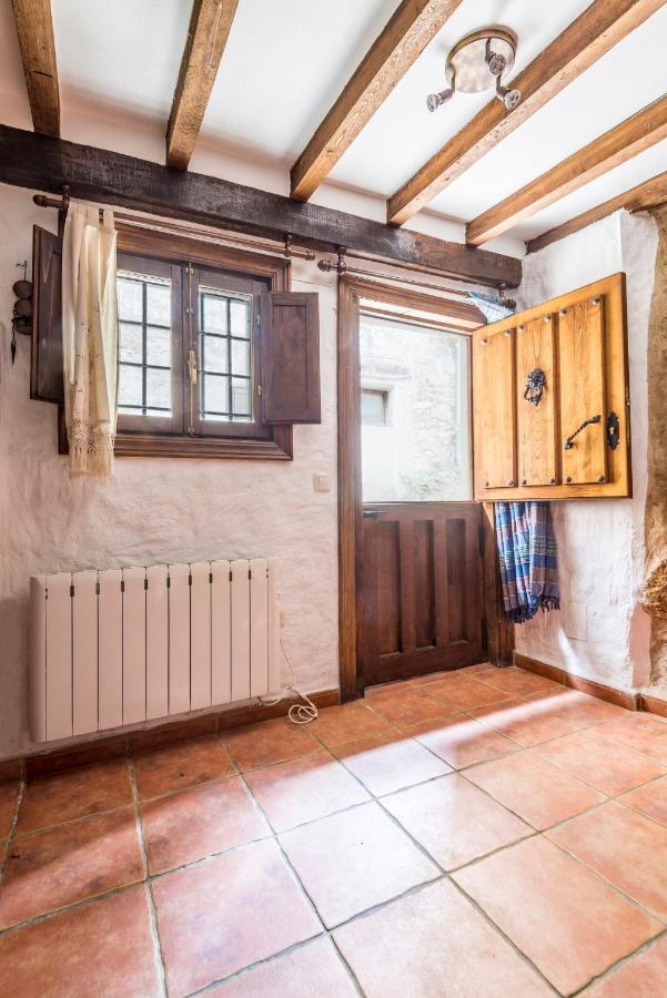 Casa Petra Lägenhet Miranda del Castañar Exteriör bild