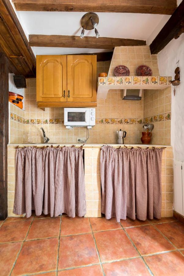 Casa Petra Lägenhet Miranda del Castañar Exteriör bild