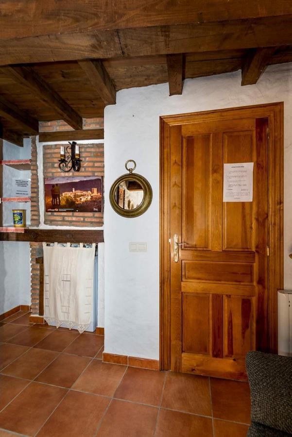 Casa Petra Lägenhet Miranda del Castañar Exteriör bild